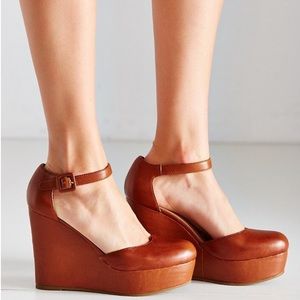 Urban outfitters Pamela leather wedge platforms